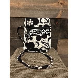 Vera‎ Bradley Crossbody Hipster Purse Pockets 8"x7" Black & White Day & Night